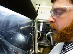 Инженеры совершили прорыв в создании литий-металлических батарей без риска возгорания