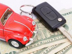 Шахраї ошукали 28-річного чоловіка, який хотів придбати в інтернеті авто з-за кордону