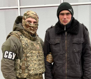 У Херсоні СБУ викрила охоронця паркінгу, який у Telegram закликав до захоплення міста