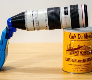 Энтузиаст приспособил длиннофокусный объектив к Nintendo GameBoy