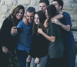 Ученые рассказали об опасности увлечения «селфи»