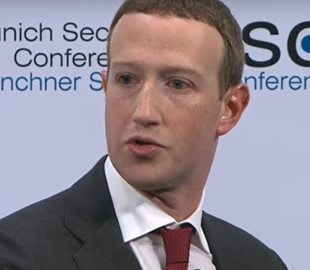 США и Facebook развязали "войну" из-за Instagram и WhatsApp