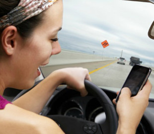 Водительские права в смартфоне: как правильно предъявлять их полицейским