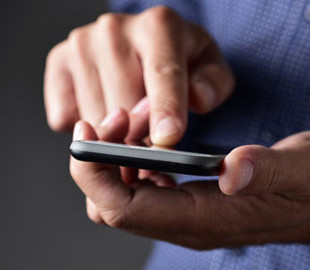 Apple и Google удалили украинские приложения знакомств для детей