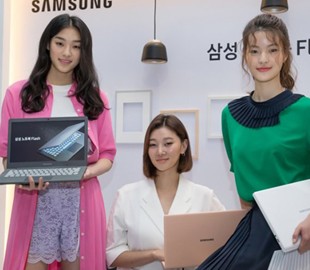Samsung показала ноутбук с клавиатурой, как у печатной машинки