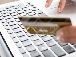 Интернет-мошенники обманули женщину на 8 тысяч гривен