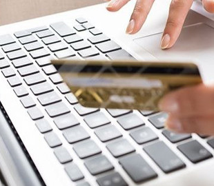 Интернет-мошенники обманули женщину на 8 тысяч гривен