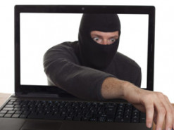 Интернет-мошенники «продали» мужчине топливо на крупную сумму