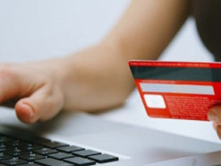 Шахраї зняли з банківської картки жінки понад 50 тисяч гривень