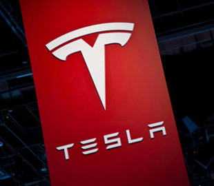 В електрокарах Tesla знайшли суттєвий недолік
