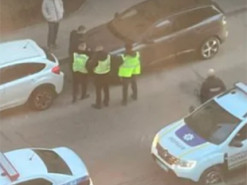 Прилетів уламок: зірка "Сватів" показала, як її авто ледве не постраждало від атаки рф