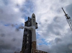 SpaceX отложила пуск партии Starlink ради секретного военного шаттла