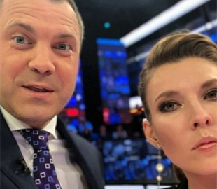 Пропагандисты РФ Скабеева и Попов за год заработали более $400 тыс