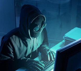 Роботы тоже болеют: Как хакеры распространяют коронавирус через интернет