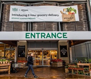 Шаг за шагом Amazon становится ближе к Whole Foods 