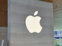 Apple може випустити AI-гаджет, на якому вже обпеклися конкуренти