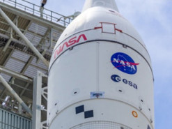 Миссию NASA на Луну отложили до начала осени