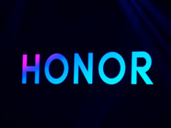 Опубликованы изображения смартфона Honor X10