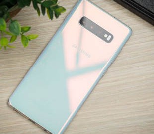 Батарею Galaxy S10+ протестировали в реальных условиях