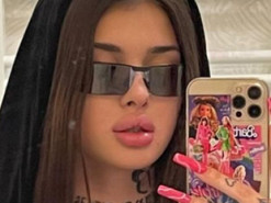 Разнесшую съемную квартиру скандальную блогершу год назад спасали от суицида: появилось видео