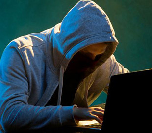 Международная сеть хакеров объявила войну властям РФ из-за Украины