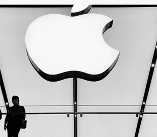 Apple заблокувала сторінку Epic Games в App Store