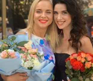 Лилия Ребрик раскрыла свое настоящее имя и показала архивные фото с родной сестрой