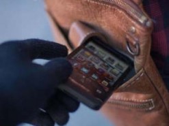 У дівчини вкрали iPhone і попросили надіслати пароль від iCloud