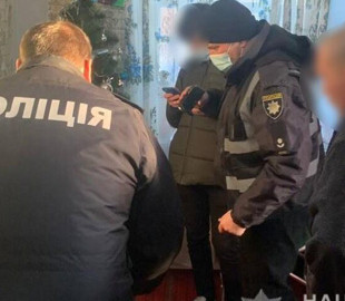 Полицейские задержали интернет-мошенников, продававших несуществующие детали к сельхозтехнике