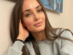 "Холостячка" Ксения Мишина показала, на какие жертвы идет ради идеальной фигуры (фото)