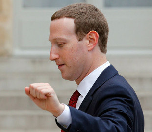 Цукерберг встретился с Трампом на фоне обвинений в адрес Facebook