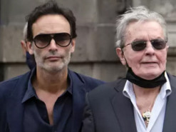 Сын Алена Делона показал 86-летнего отца на видео