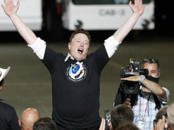 Маск піднявся на друге місце у рейтингу найбагатших людей світу – Forbes