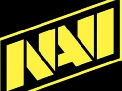 Natus Vincere развезли гуманитарку по больницам и детдомам Украины