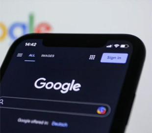 Дивні помилки в орфографії. ШІ від Google не зміг правильно написати назву своєї компанії
