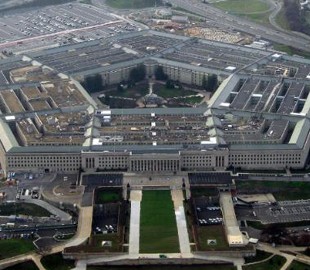 Сотрудникам Минобороны США могут запретить пользоваться смартфонами на работе