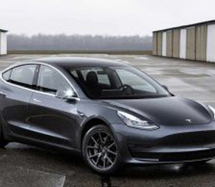 Tesla по-прежнему является эталоном электромобиля