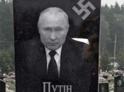 "Говорящие" надгробия Путина и Лукашенко вызвали ажиотаж в сети