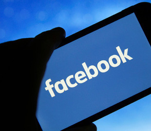 Facebook заблокував сторінку речника InformNapalm Михайла Макарука