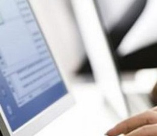 Нотариусы жалуются, что не могут проверять данные ID-паспортов