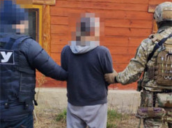 СБУ затримала агента рф, який збирав координати «центрів прийняття рішень» та соцобʼєктів на Чернігівщині