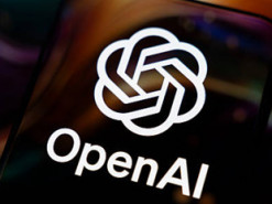 OpenAI переманила ключового розробника Google Gemini: хто такий Ноам Шазір