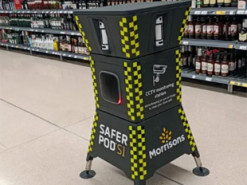 У британському супермаркеті встановили українську охоронну систему – захищає дорогі товари