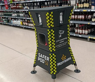 У британському супермаркеті встановили українську охоронну систему – захищає дорогі товари
