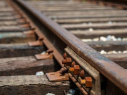 "Белгородская Народная Республика живет!": в сети веселятся из-за повреждения железной дороги в Белгороде