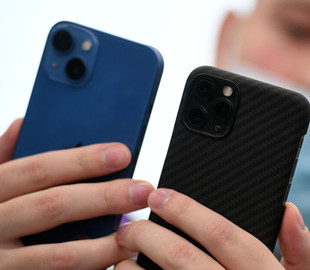 Пользователи стали чаще покупать подержанные смартфоны