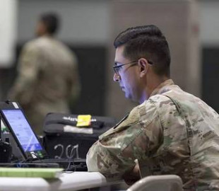 Эксперты: Нападение на Украину начнется с кибератак