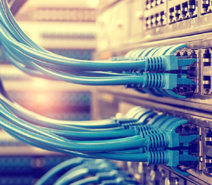 В США мужчина собирал взрывчатку, чтобы «уничтожить интернет»