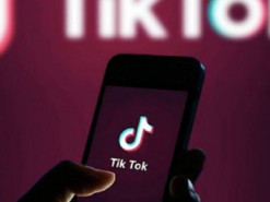 Десятки детей попали в больницу из-за опасного челленджа в Тик Ток