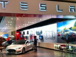 Tesla может стать самым дорогим в мире автопроизводителем